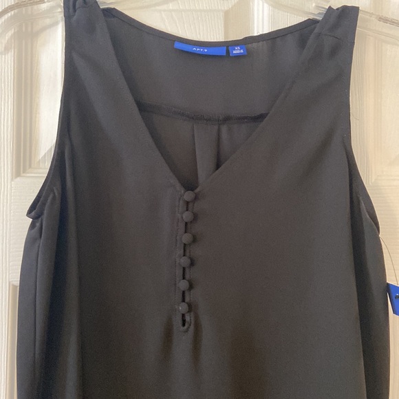 Apt 9 Black Sleeveless Top size XS brand new length 25” bust 32” - Picture 2 of 8